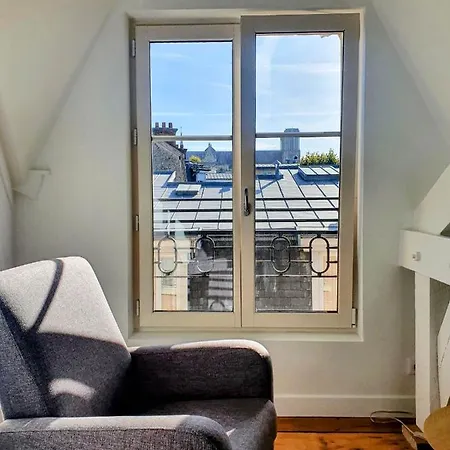 Premium Dans Belle Demeure - Hyper Centre-ville De * Reims