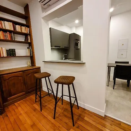 Premium Dans Belle Demeure - Hyper Centre-ville De Apartman *