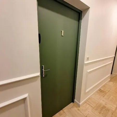 Premium Dans Belle Demeure - Hyper Centre-ville De Reims