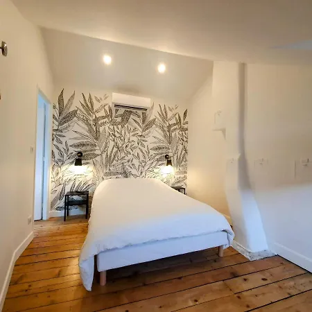 Premium Dans Belle Demeure - Hyper Centre-ville De *