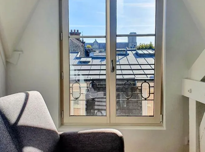 Premium Dans Belle Demeure - Hyper Centre-ville De * Reims