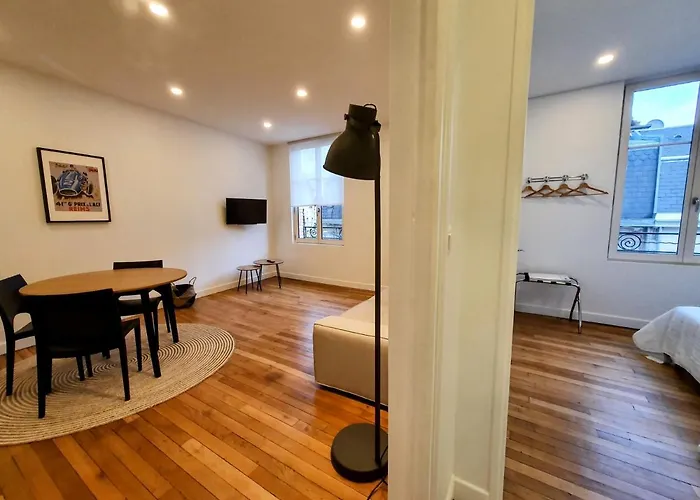 Premium Dans Belle Demeure - Hyper Centre-ville De Apartment *