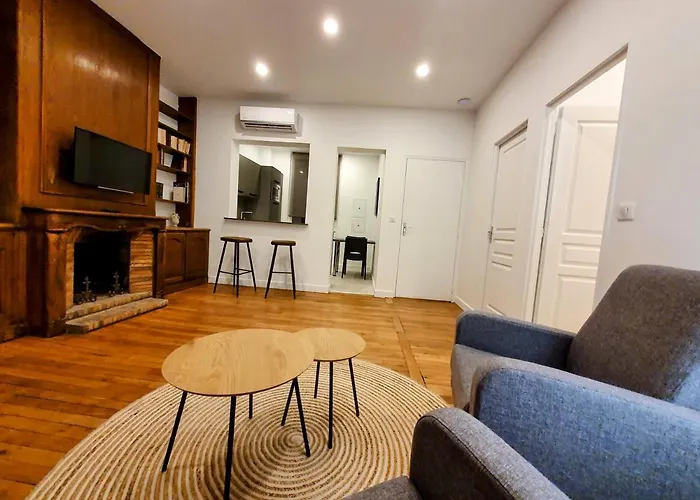 Apartment Premium Dans Belle Demeure - Hyper Centre-ville De *